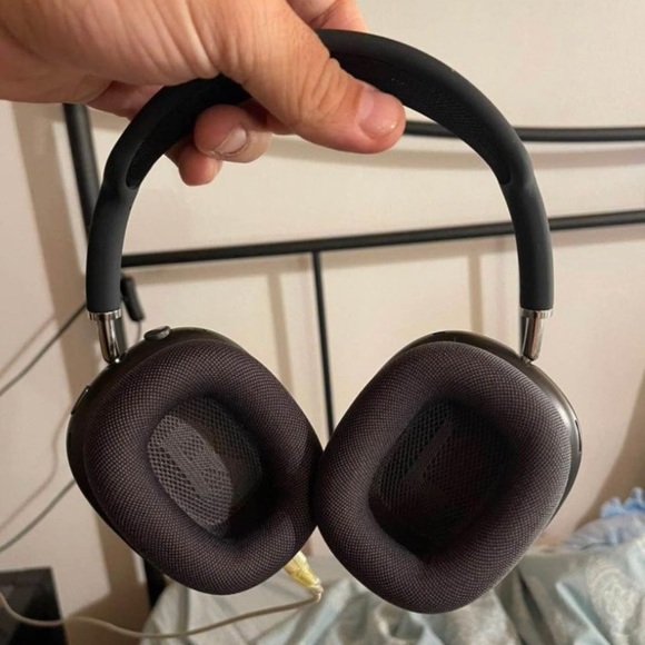 Airpod Max - Picture 5 of 5